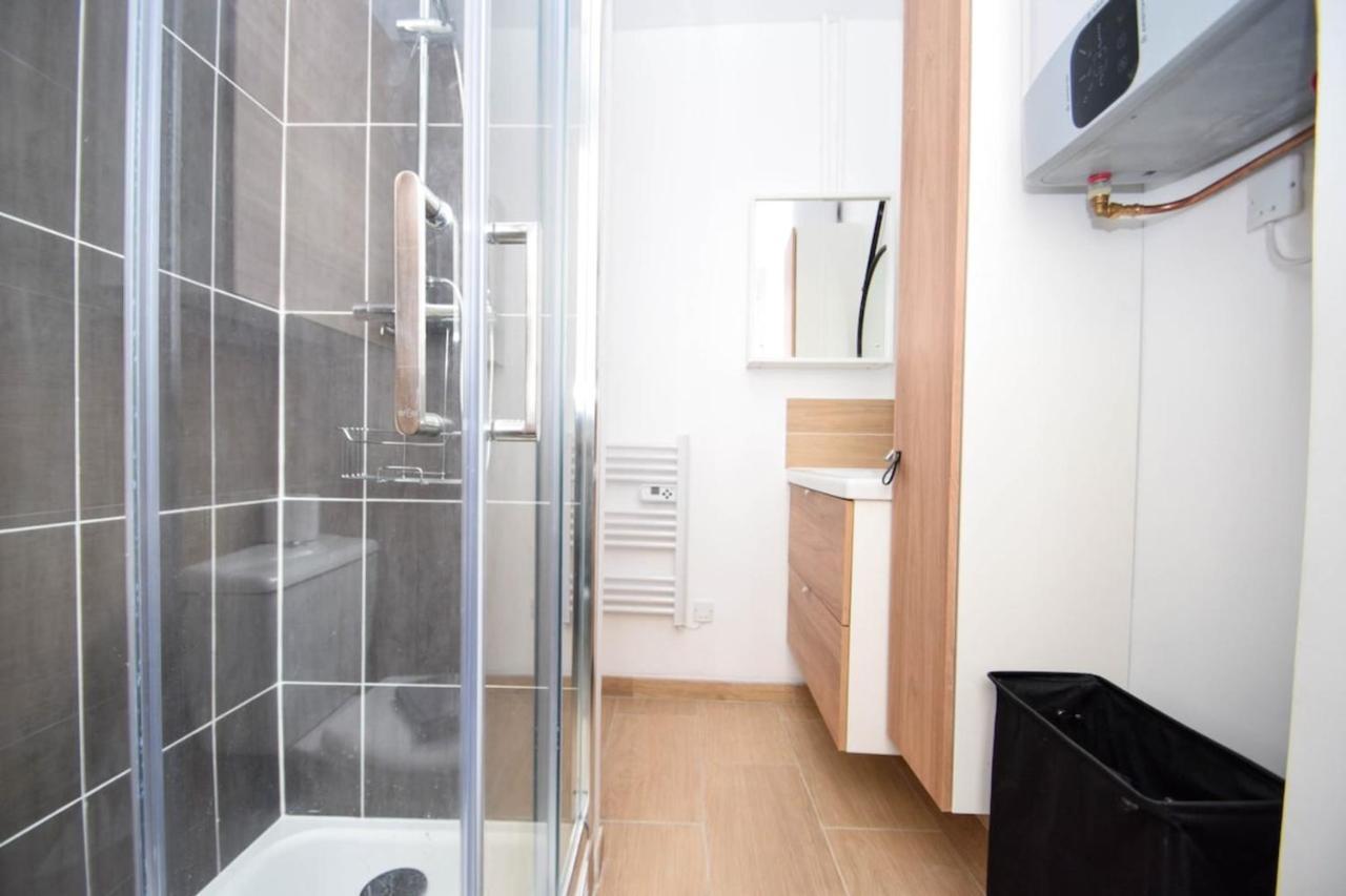 Cosy Studio Refait A Neuf Aux Portes De Paris Apartment Vincennes Exterior photo